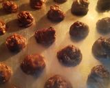 Foto langkah ke 4 dari resep Chocolate Peanut Cookies.