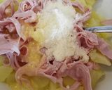 A picture of step 2 of Torta salata di mortadella e patate mortadella and potato pie.