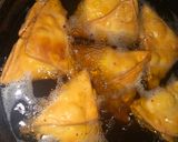 आलू मटर समोसा (Aloo Matar samosa recipe in Hindi) रेसिपी चरण 7 फोटो