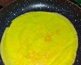 A picture of step 5 of Mango Crepe Cake 🥭.