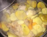 Foto del paso 3 de la receta: Pollo a la cacerola