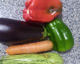 Foto del paso 1 de la receta: Salteado de verduras en plancheta