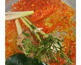 Foto langkah ke 5 dari resep Ceker Lapindo khas Sidoarjo.