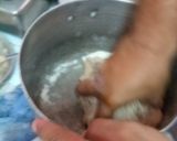 Foto del paso 3 de la receta: Croquetas de pollo y salchicha