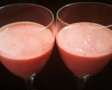 A picture of step 8 of Dalgona Smoothie.