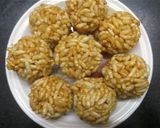 A picture of step 4 of मुरमुरा के लड्डू (Murmura Ladoo).
