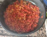 Foto del paso 2 de la receta: Rape con berberechos gambas y guisantes