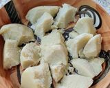 A picture of step 1 of Khoya Gujiya.