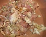 Hình bước làm 2 của món Gà ướp Rosemary (Rosemary Chicken)