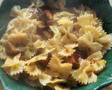 Foto del paso 4 de la receta: Pasta corta con tofu picante caramelizado