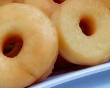 Foto langkah ke 7 dari resep Donat Empuk Tanpa Kentang.
