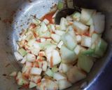 A picture of step 4 of Lauki Bhaji.