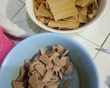 Foto langkah ke 1 dari resep Cah Kembang Tahu Sayuran.