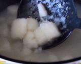 Foto del paso 3 de la receta: Mote de ñame con queso costeño (Colombia)