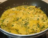 A picture of step 6 of Methi Chicken.