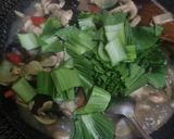 Foto langkah ke 2 dari resep Oseng Bakso Jamur.