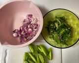 Foto langkah ke 2 dari resep Ikan (asin) Jambal Masak Hijau.