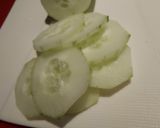 Foto del paso 3 de la receta: Ensalada de pepino refrescante y veraniega