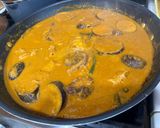A picture of step 5 of Oxtail & tripe Kare Kare.