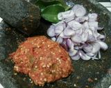 Foto langkah ke 1 dari resep Sambal Bawang ala Bu Rudy.
