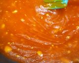 A picture of step 3 of Karachi halwa.