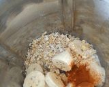 A picture of step 1 of Banana oats pancake.