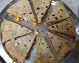 A picture of step 13 of Lauki-Chhupi Leftover Roti Pakodas.