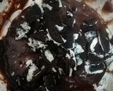 A picture of step 3 of Oreo brownies.