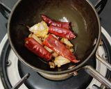 A picture of step 4 of Garlic Spiced Dal.