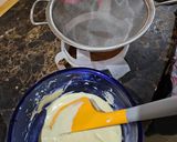 Foto langkah ke 4 dari resep Lotus Biscoff Cheese Cake.