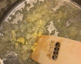 Tejfölös gombapaprikás nokedlivel recept fázis 1 fotója