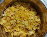 A picture of step 1 of Corn flakes chaat.