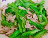 Hình bước làm 4 của món Thịt bò xào đậu rồng
