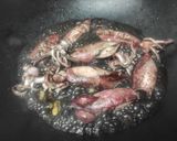 Foto langkah ke 3 dari resep Cumi Bawang Putih.