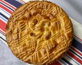 A picture of step 12 of Basque Cake with Pastry Cream.