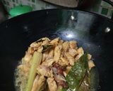 Foto langkah ke 2 dari resep Asem-Asem Ayam ala Tin.