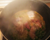 Foto del paso 3 de la receta: Guisado de pollo en reducción de vino y soja
