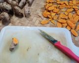Foto langkah ke 1 dari resep Bubuk Kunyit - Lada Hitam bisa untuk JSR.