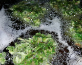 Foto del paso 10 de la receta: Buñuelos de remolacha y espinacas faciles