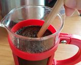 รูปขั้นตอนการทำที่ 3 ของ Cold brew coffee