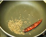 A picture of step 1 of Tamatar khatta.