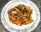 รูปขั้นตอนการทำที่ 3 ของ หมูผัดกิมจิ
