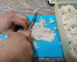 Foto del paso 1 de la receta: Albóndigas de merluza con tomate