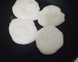 Foto del paso 3 de la receta: Pan sin tacc sin levadura, en sartén
