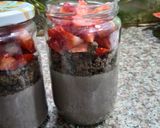 Une image de l'étape 3 de Verrine fraises 🍓 / crumble et flan chocolat 🍫.