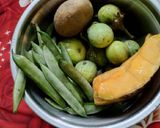 A picture of step 1 of Mixed Veggies with Mustard Paste.