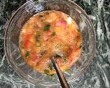 A picture of step 3 of Masala omelette.