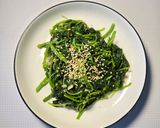 Foto langkah ke 3 dari resep Sigeumchi Namul | Salad Bayam ala Korea.