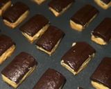 Foto langkah ke 4 dari resep Chocolate Stick Cookies (kue coklat stik).