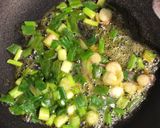 Hình bước làm 2 của món Bánh mì nướng muối ớt